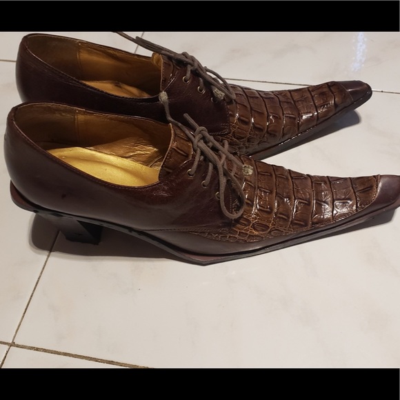 slvik Shoes - Women’s US 8 Brown Croc Leather Exotic Heels
